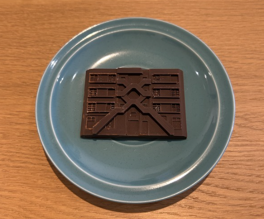 軍艦島67号棟風チョコ